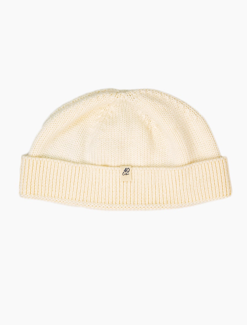 Knitted beanie made of cashmere in the shade Ice White – Furnari®